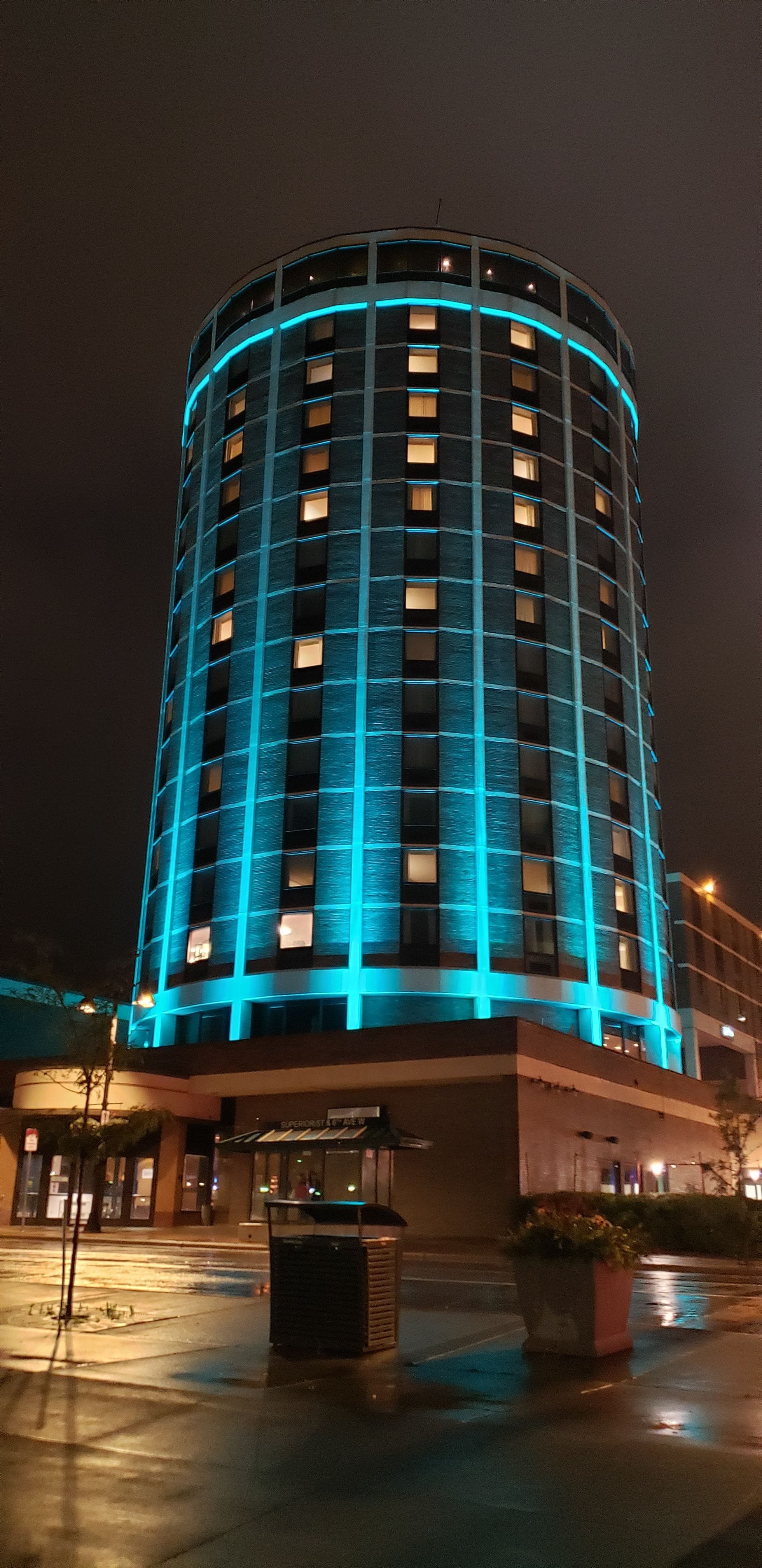 Turn Duluth Teal 2023. The Duluth Radisson building lit in teal for Ovarian Cancer awareness.