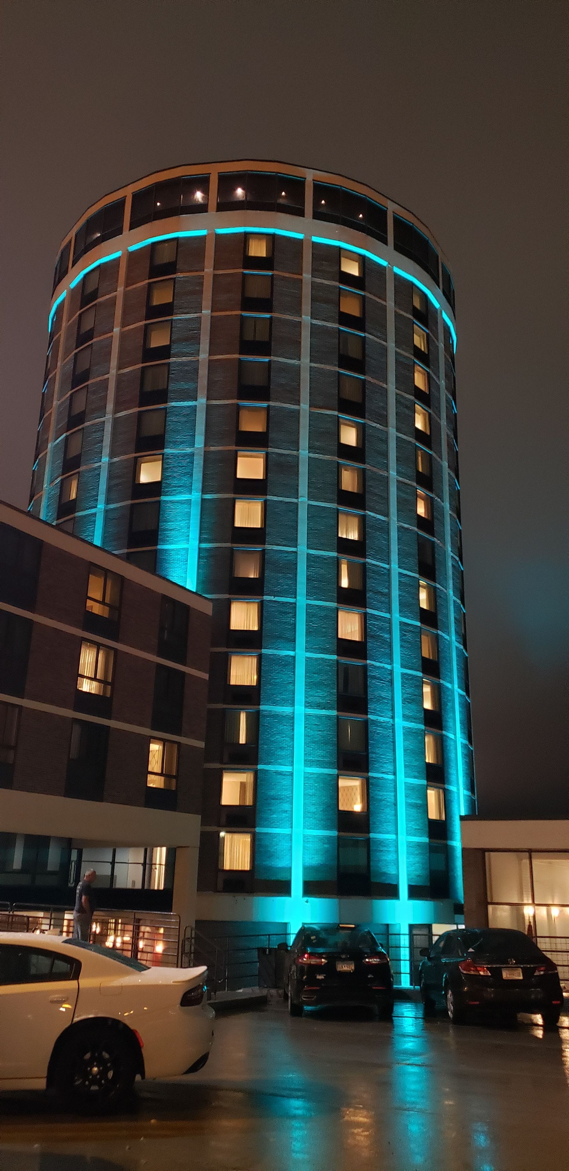 Turn Duluth Teal 2023. The Duluth Radisson building lit in teal for Ovarian Cancer awareness.